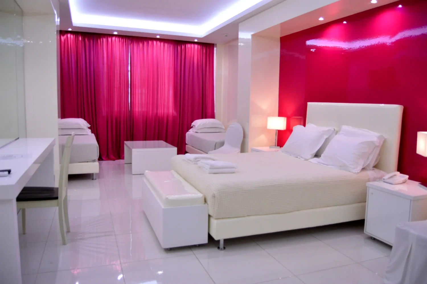 The Status Suites Athens