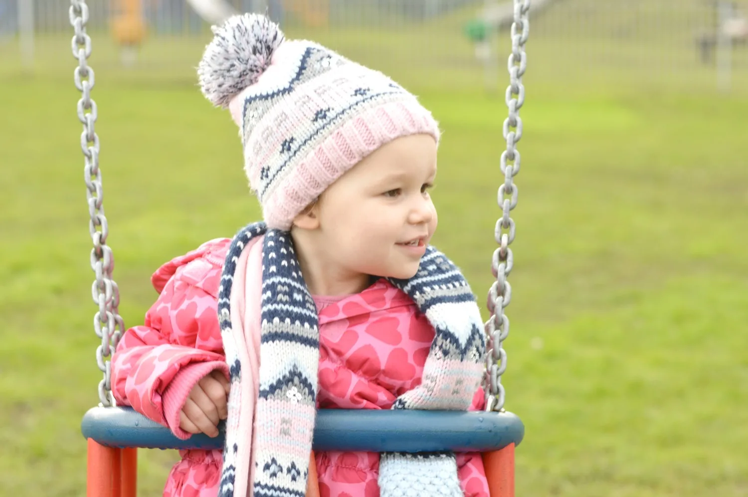 LJ looking left on the swing