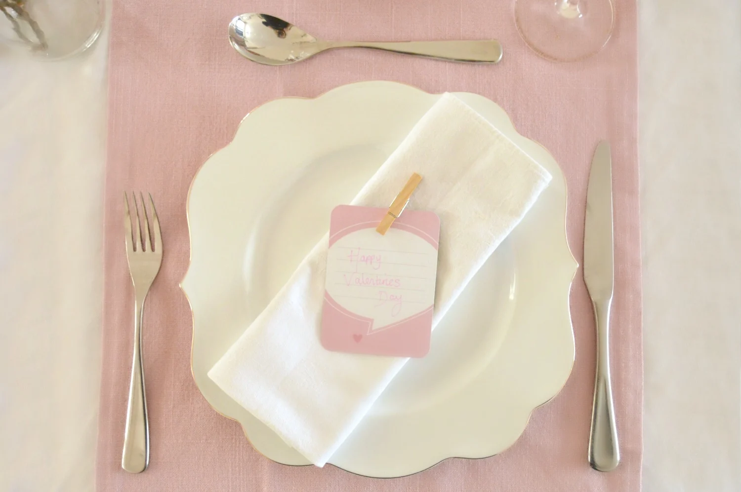 valentines table plate