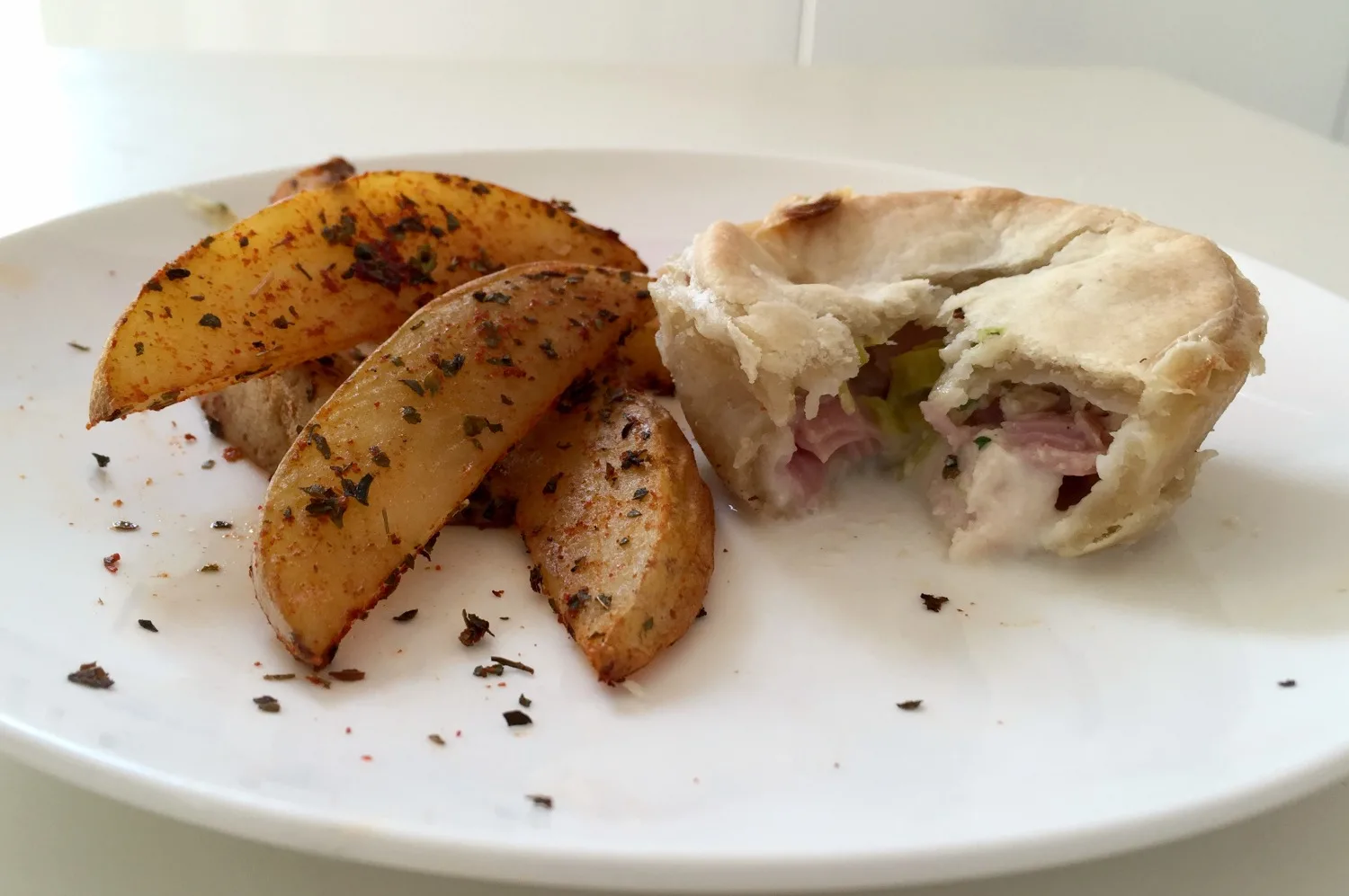 Delicious chicken ham and leek pies
