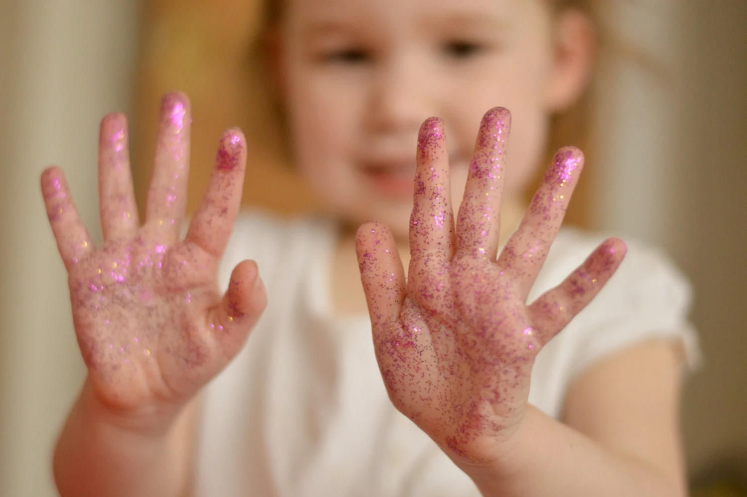 glittery hands