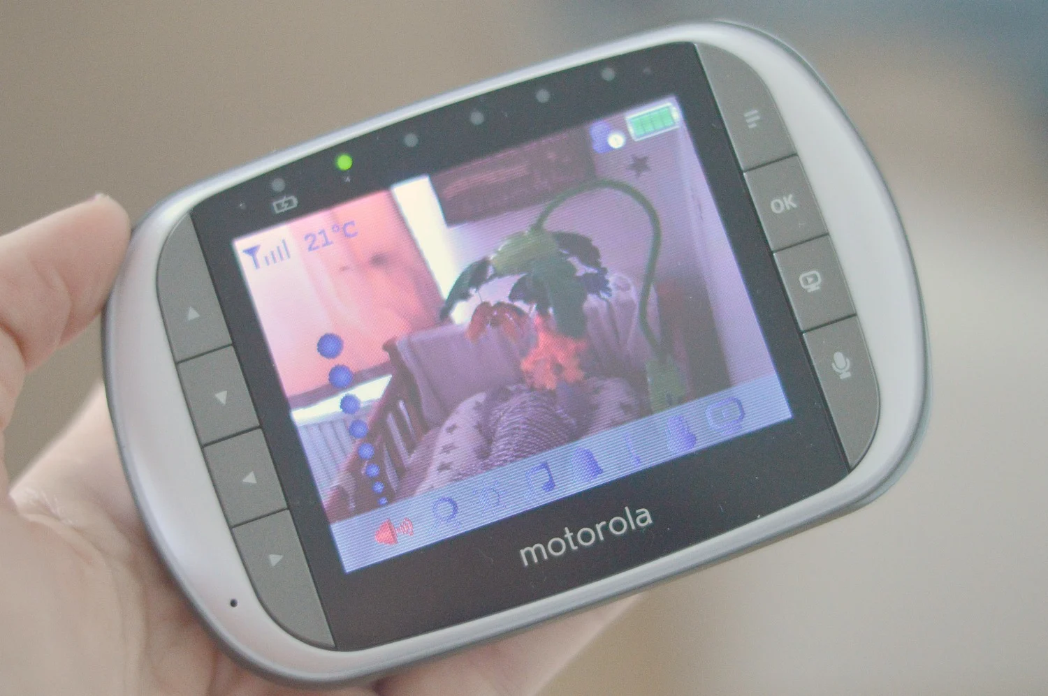 Motorola MBP853 Connect Baby Monitor camera system monitor