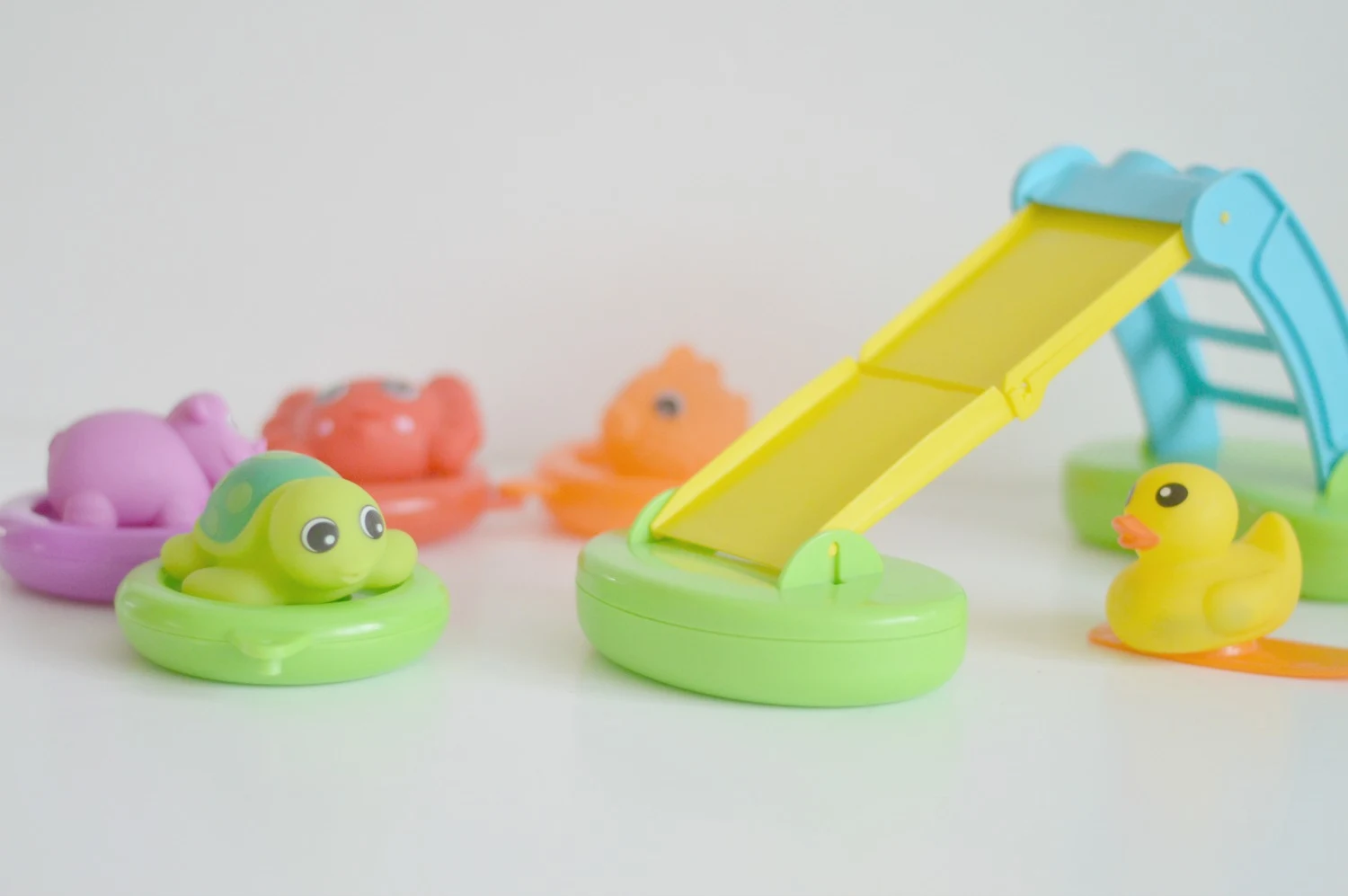 Vital bath toys