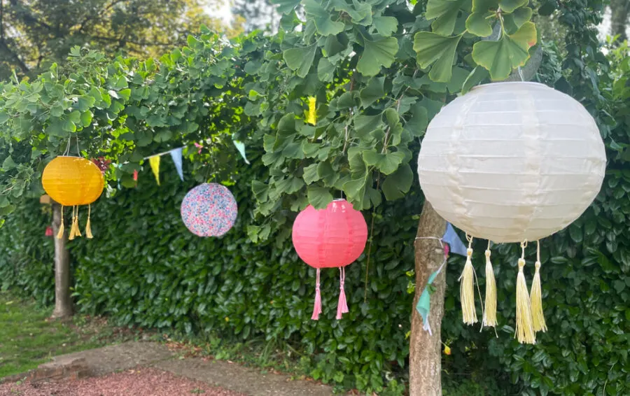 Garden solar light lanterns